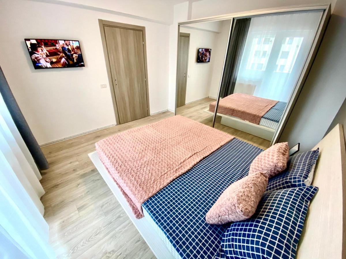 Apartment Mega Rossa