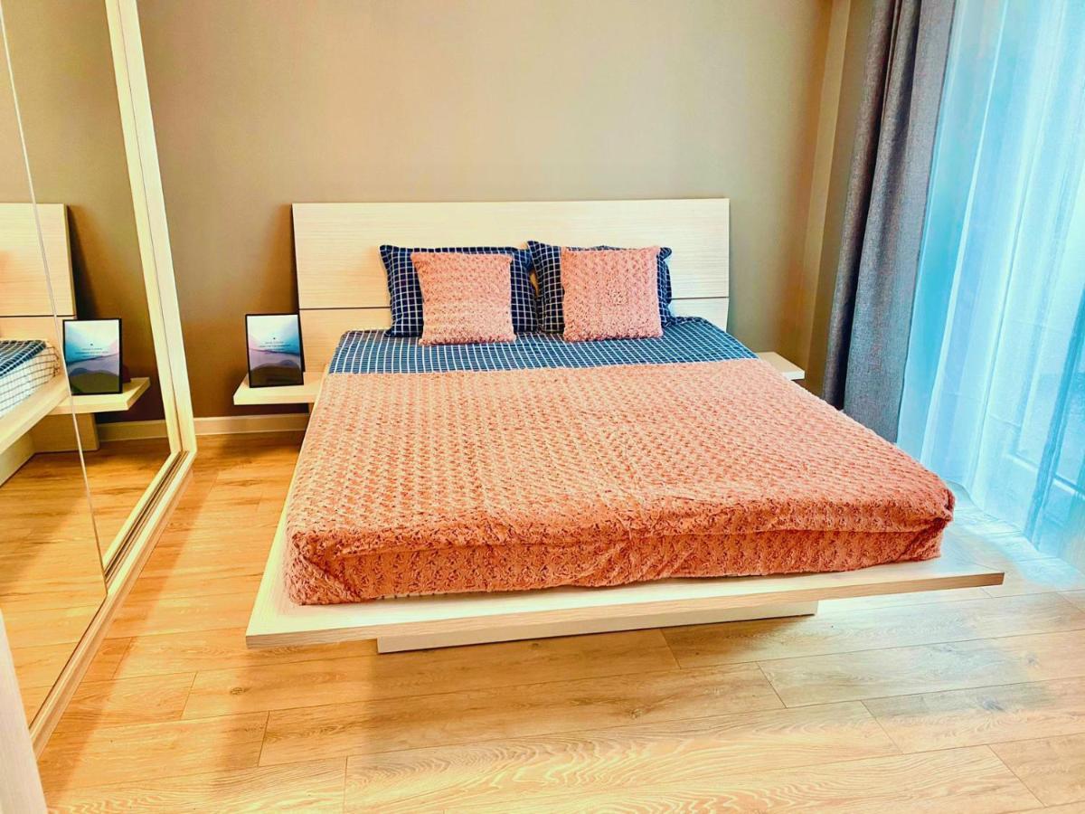 Apartment Mega Rossa Bukarest